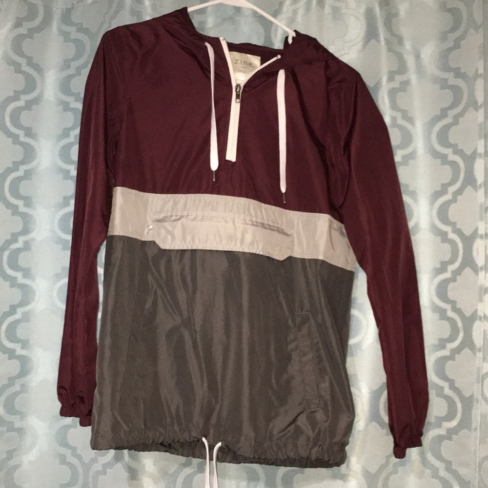 Burgundy/ maroon windbreaker (used)